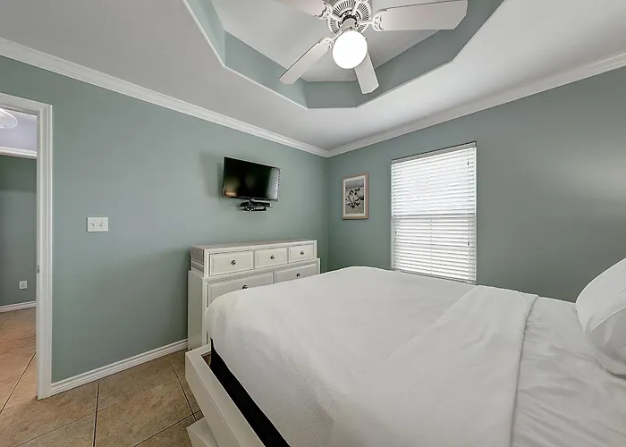 Palm Bay 306